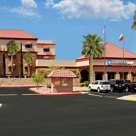 Wyndham El Paso Airport And Water Park Hotel Екстериор снимка